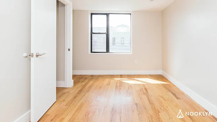 Rented by Nooklyn NYC LLC | media 3
