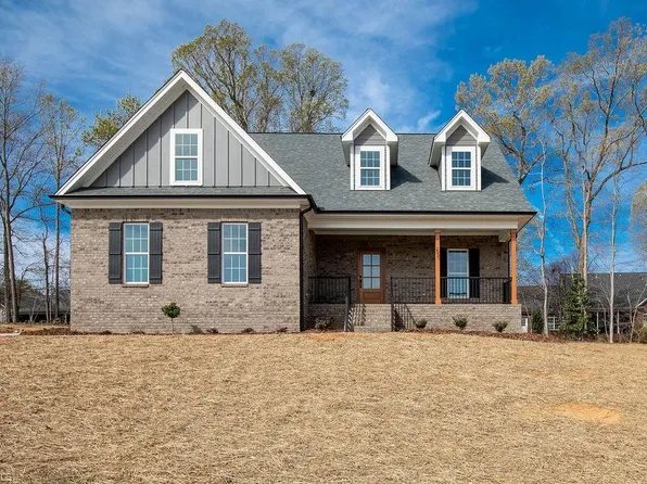 2931 Reginas Way, Randleman, NC 27317