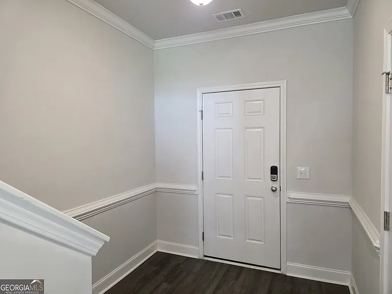 541 Governor Treutlen Cir — Photo 2
