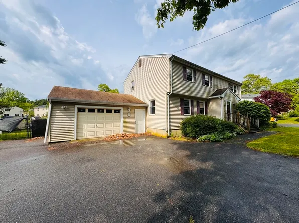 440 Caswell St #A, Taunton, MA 02780