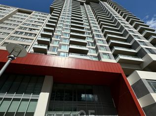 25 Holly St #1505, Toronto, ON M4S 0E3