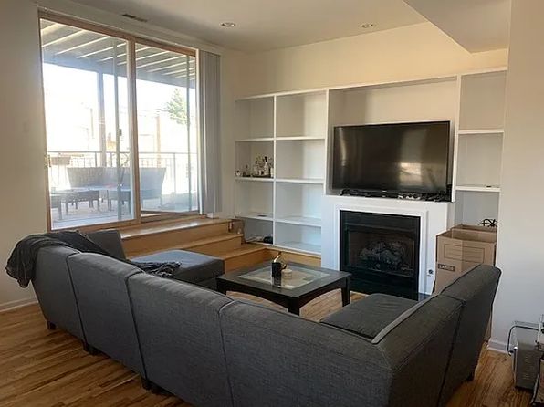 811 N Rockwell St APT 2R