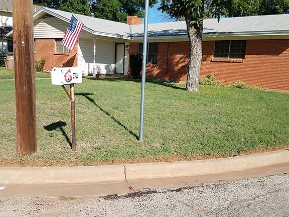 2nd image of 3502 S Oxford Dr