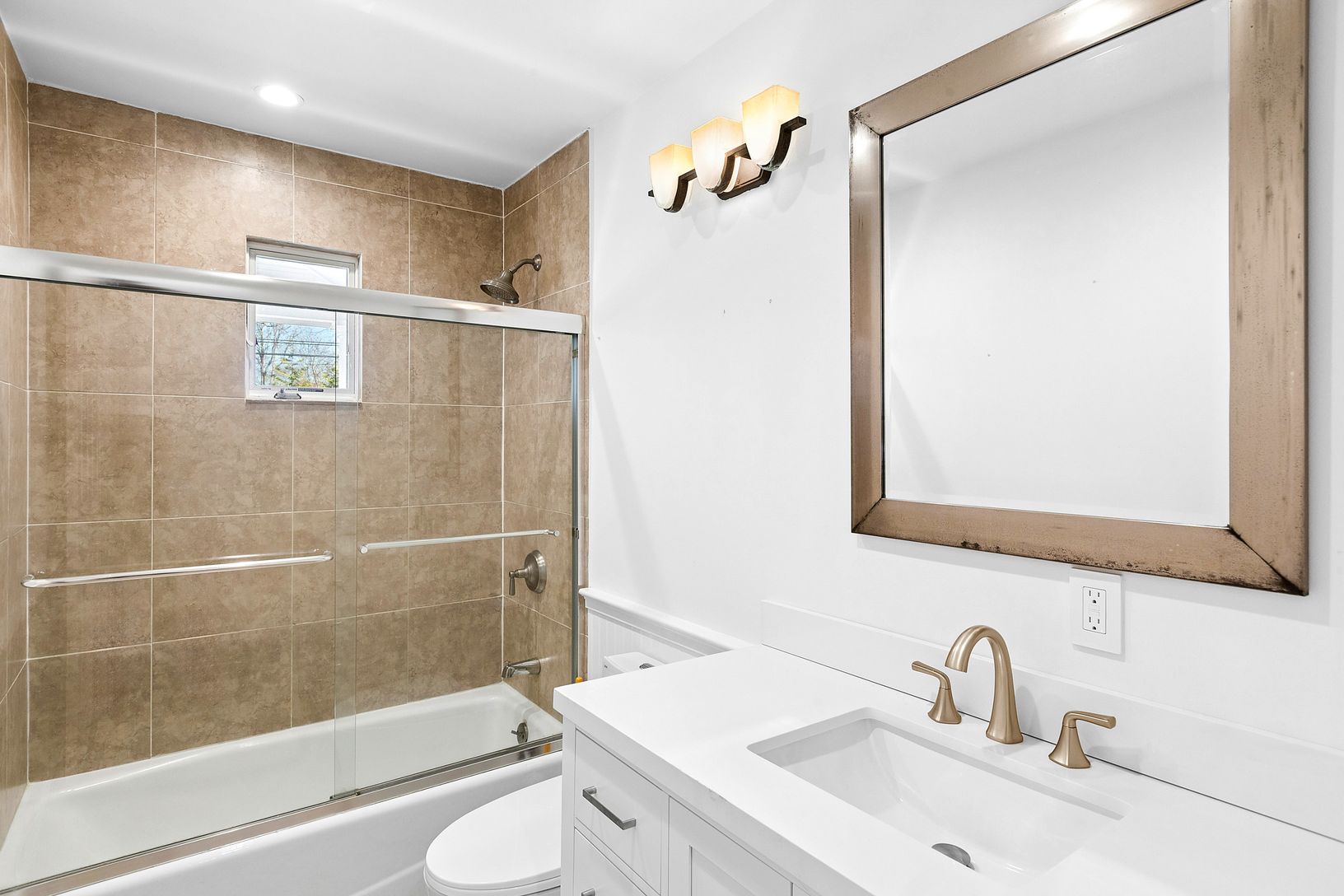 Hall bath