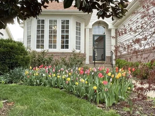 6230 Settlers Trail Pl, Gainesville, VA 20155