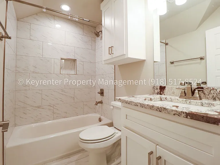 3809 W Union St — Photo 45