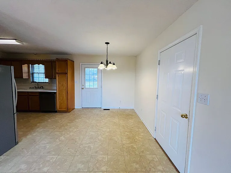 2050 Rocketts Way — Photo 3