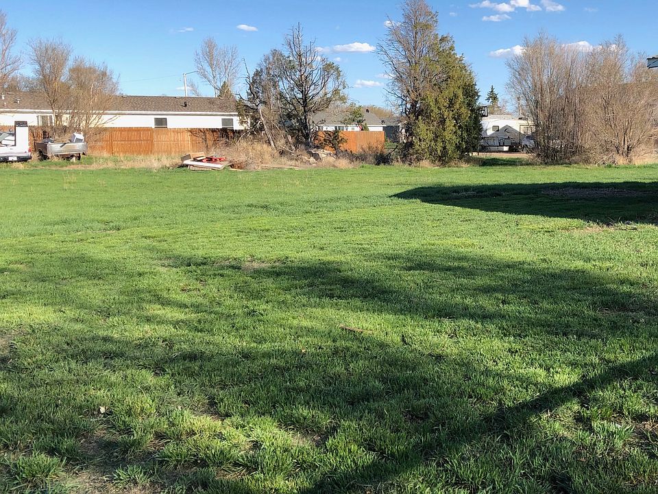 1st image of 109 Young St