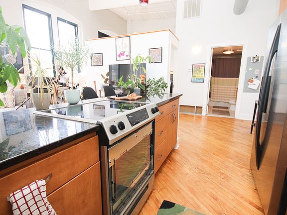 5th image of 200 Lincoln Ave Suite 326
