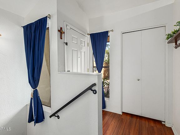 4th image of 3228 W GLENDALE Avenue #113