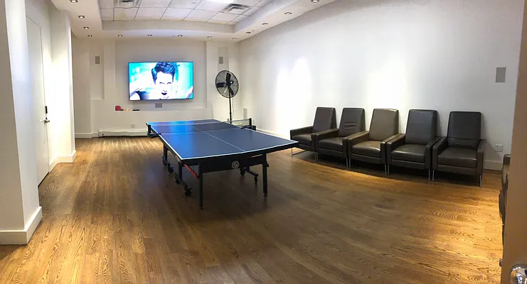 Rented by Square Realty Global Inc | media 30