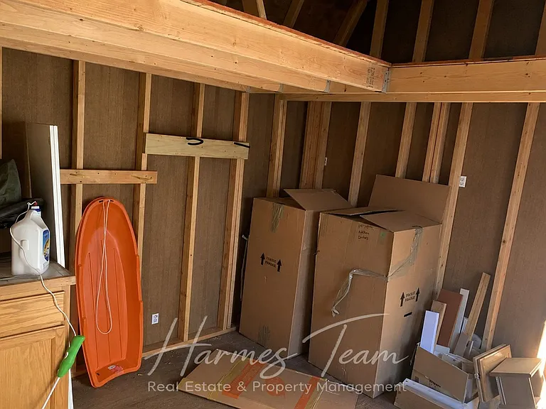 5960 Grapevine Dr — Photo 46