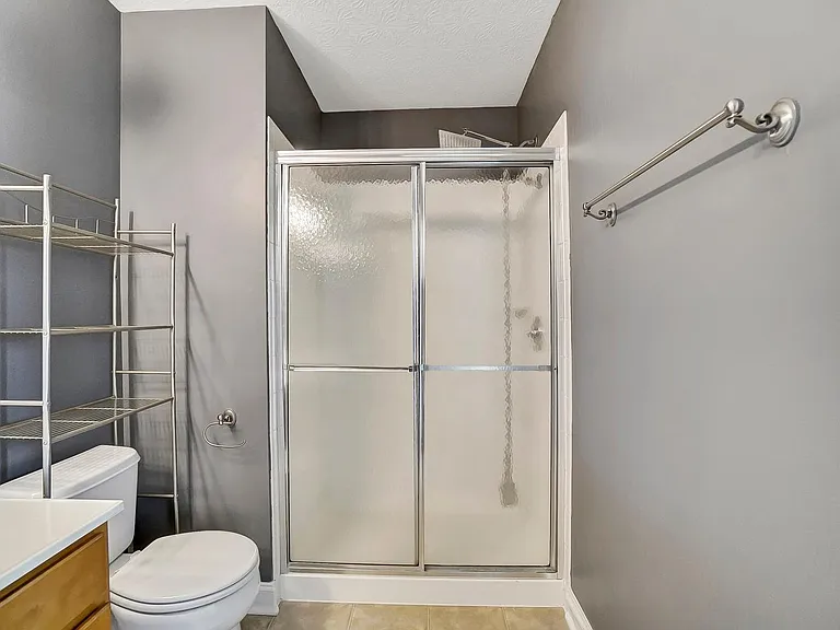 5608 Pittsford Dr — Photo 21