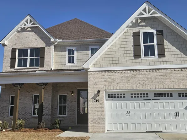 219 Charlie Lee Cir, Meridianville, AL 35759