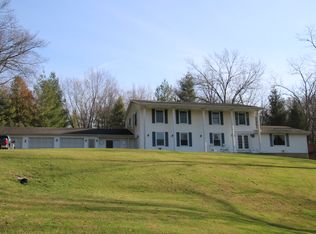 3900 Sheridan Rd, Pekin, IL 61554