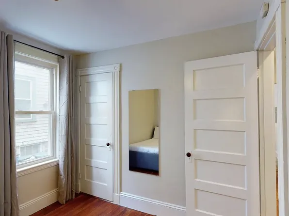 30 Roseclair St #U-1, Dorchester, MA 02125