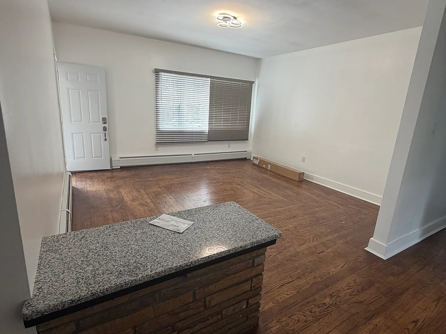 2 bed, $1,600 — Photo 2