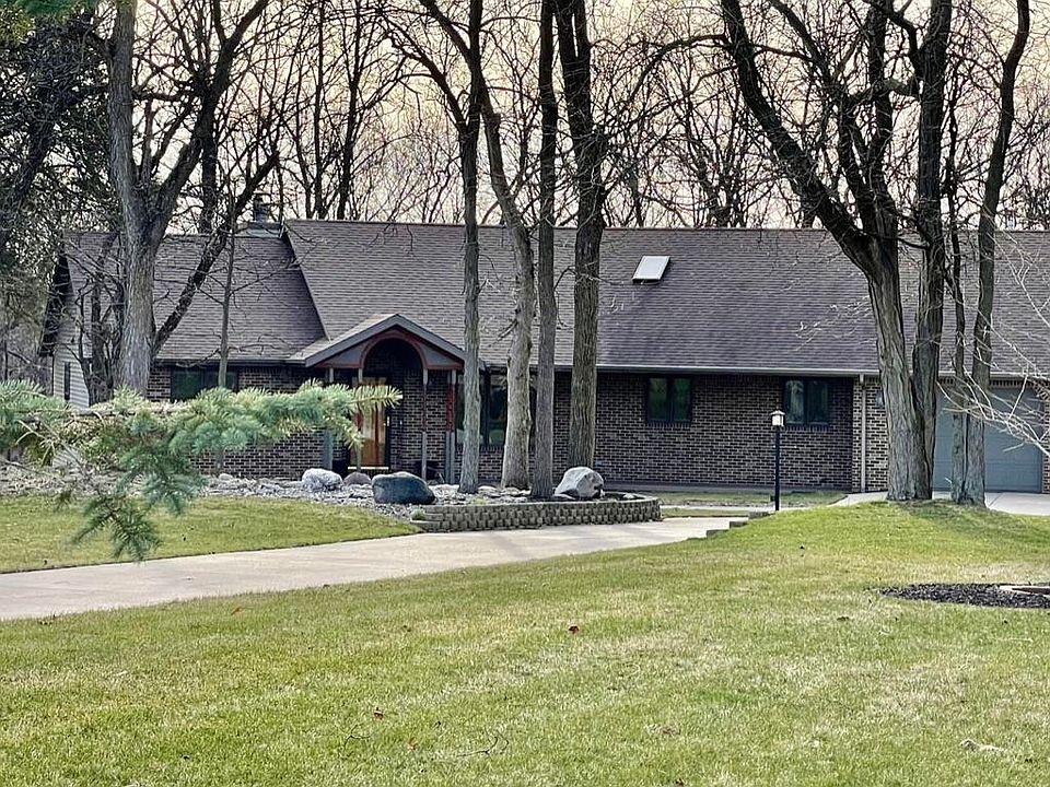 1st image of 5237 N Northwood Trce