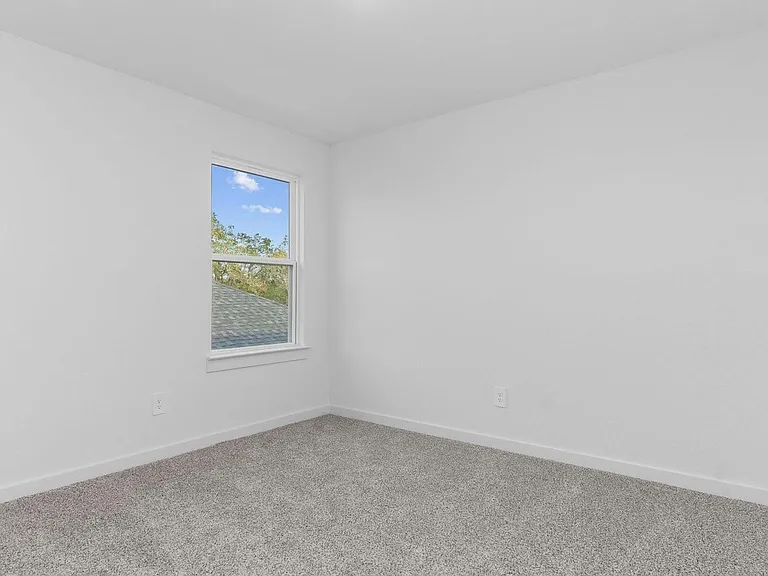 7839 Cavour Dr — Photo 24