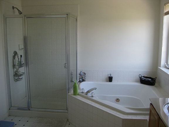 5th image of 1257 Beech Trail Dr