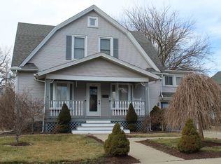 314 N Charles St, Carlinville, IL