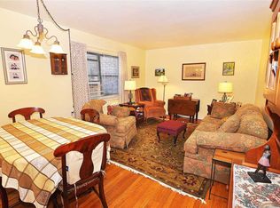 7624 Springfield Blvd, Bayside, NY 11364