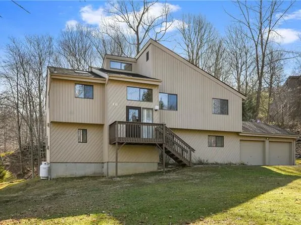 18 Dickerson Rd, Cortlandt Manor, NY 10567