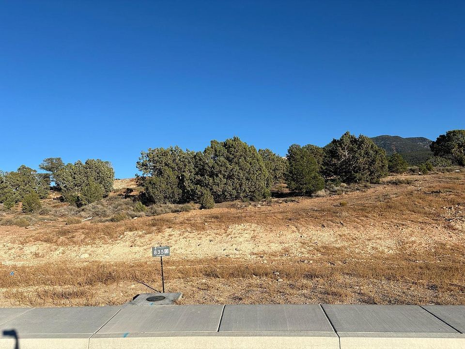 2nd image of 1867 S Hidden Canyon Rd