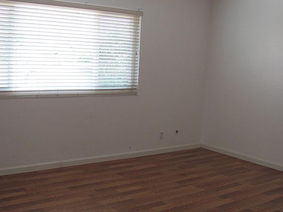 Extra large master bedroom!