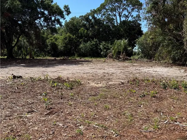 2512 Atlantic Blvd, Vero Beach, FL 32960