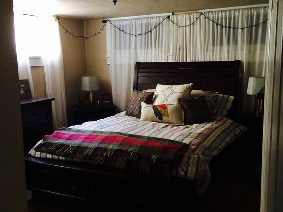 Downstairs bedroom