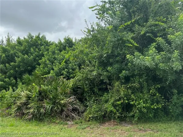 5019 Lafayette Ave, Sebring, FL 33875