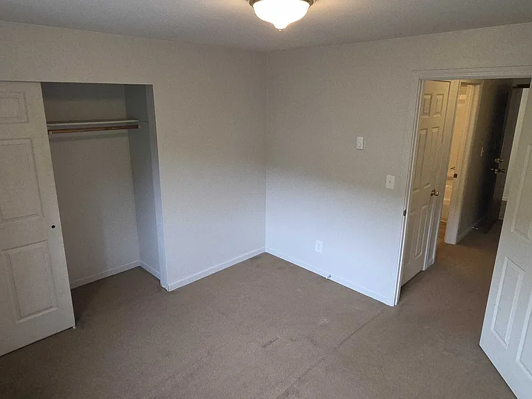 3635 Francis Ave N #4 — Photo 6