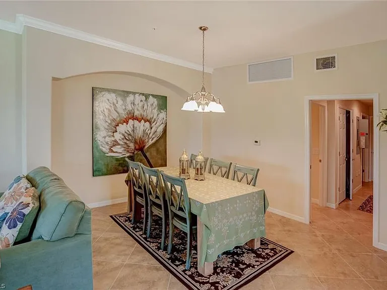 9126 Napoli Ct #101 — Photo 6