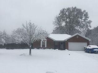 110 Delta Dr, Hattiesburg, MS 39402