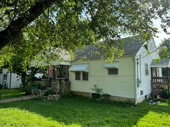 504 Lyle Street, Ava, MO 65608