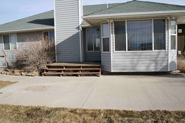 2nd image of 1216 E Jaroso Dr