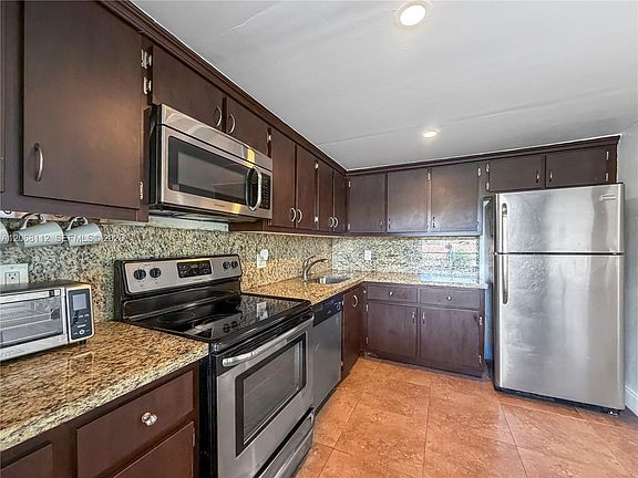 4th image of 21785 Cypress Dr APT 46H