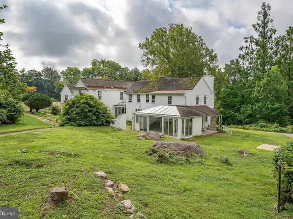 1425 Mount Pleasant Rd, Villanova, PA 19085