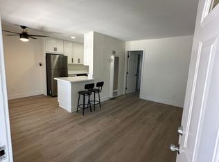 383 W Bay St #7, Costa Mesa, CA 92627