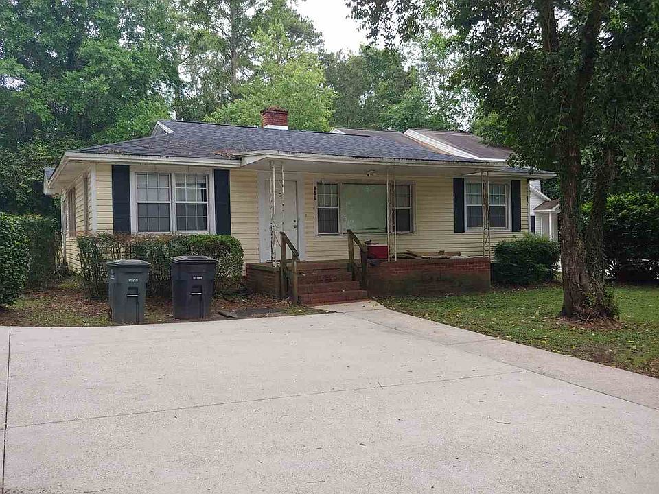 1st image of 229 Dixie Dr
