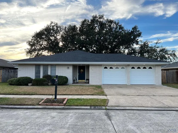 216 Raywood Dr, Houma, LA 70360