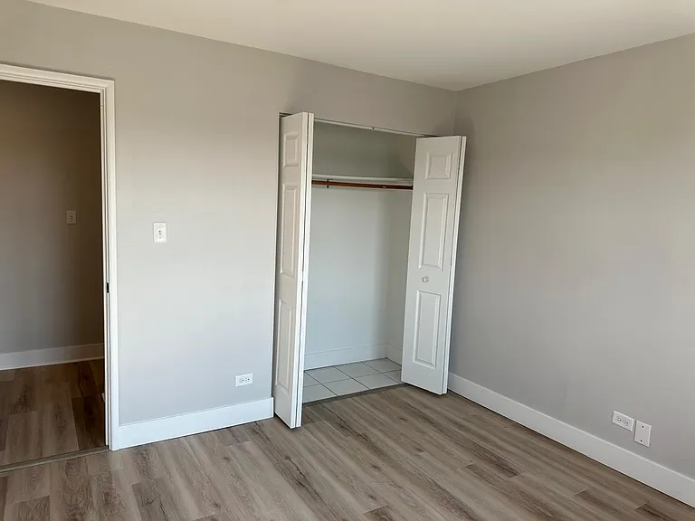 12248 S Spencer St #2N — Photo 9