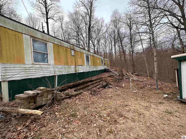 551 Parkview Dr, Eddyville, KY 42038