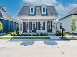 172 Royal Oak Blvd, Thibodaux, LA 70301