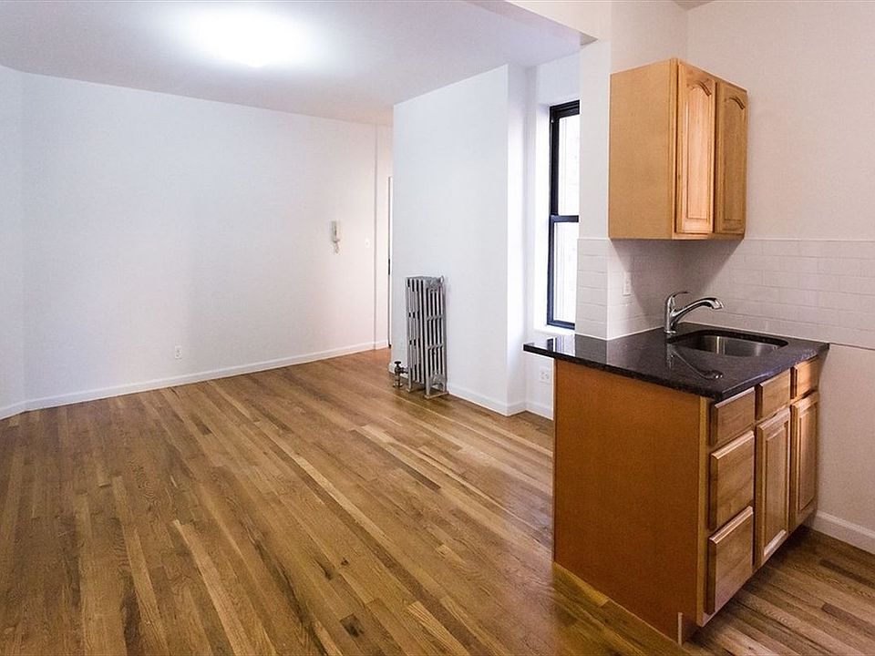 1st image of 144 W 19th St APT 3D