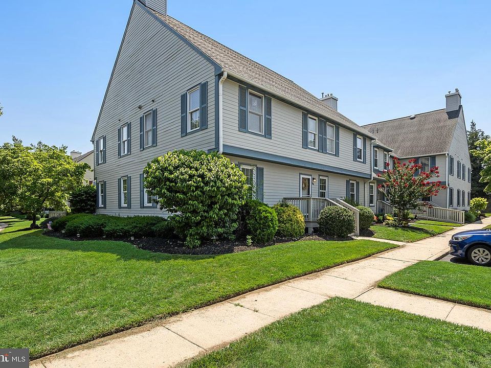 1st image of 754 Westfield Dr