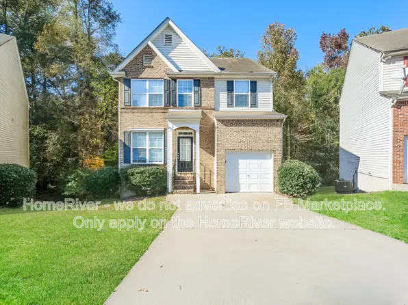 3855 Shenfield Dr, Union City, GA 30291