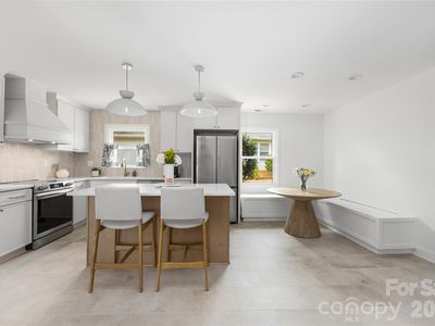 6040 Coatbridge Ln, Charlotte, NC, 28212