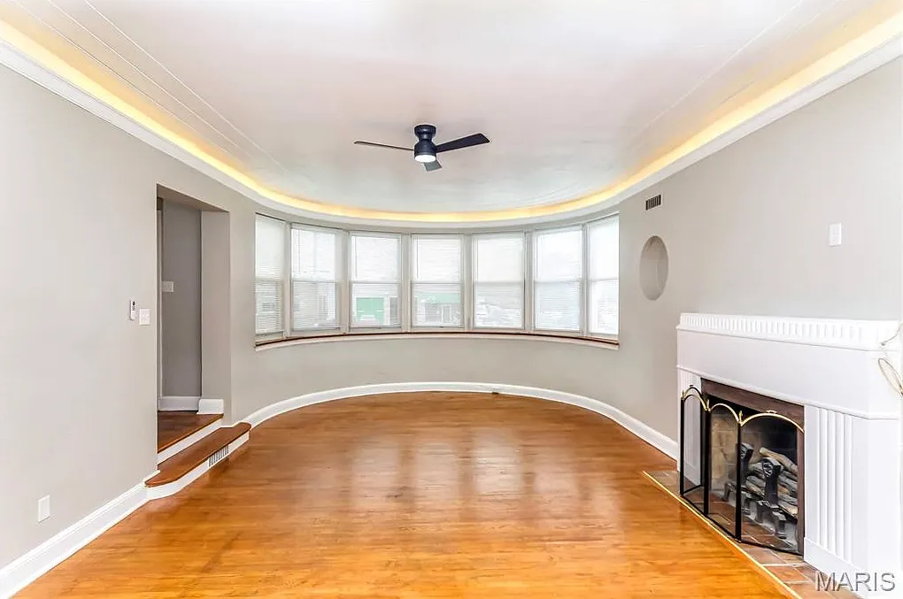 2 bed, 1.0 bath, 1456 sqft, $1,700 — Photo 3